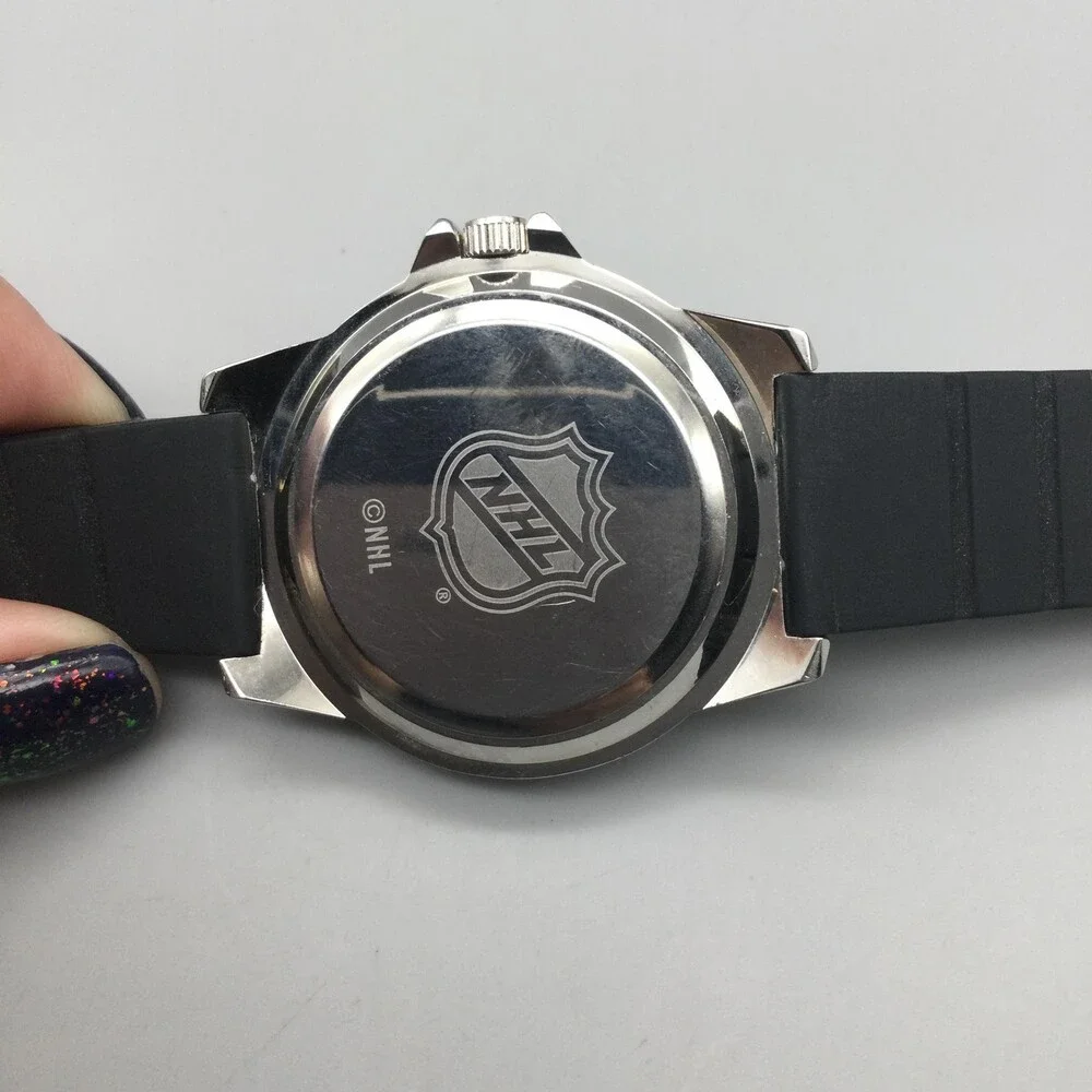 NHL Toronto Maple Leafs Mens Watch 42mm White Dial Black Silicone New Battery